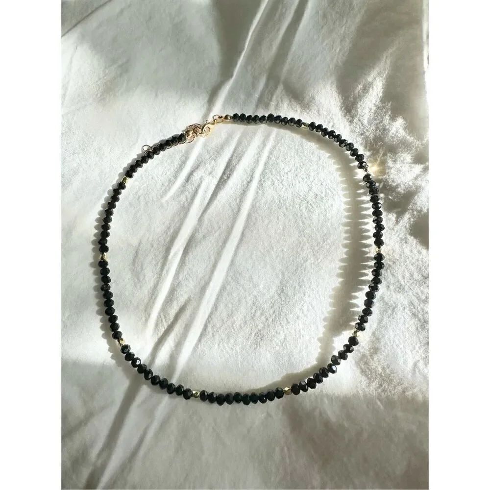 Sparkly black color beaded beach necklace